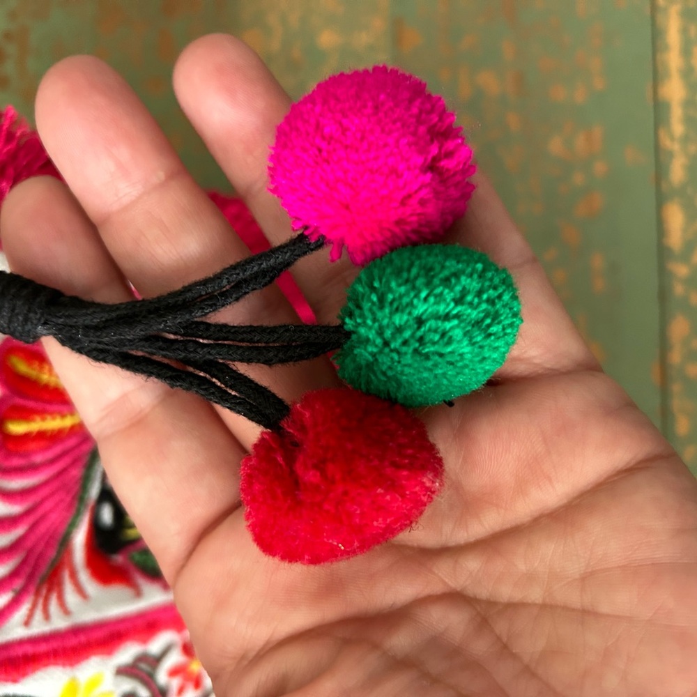 Limited Edition Clutch Bag, Multicolor, embroidered - Picture 3 of 7